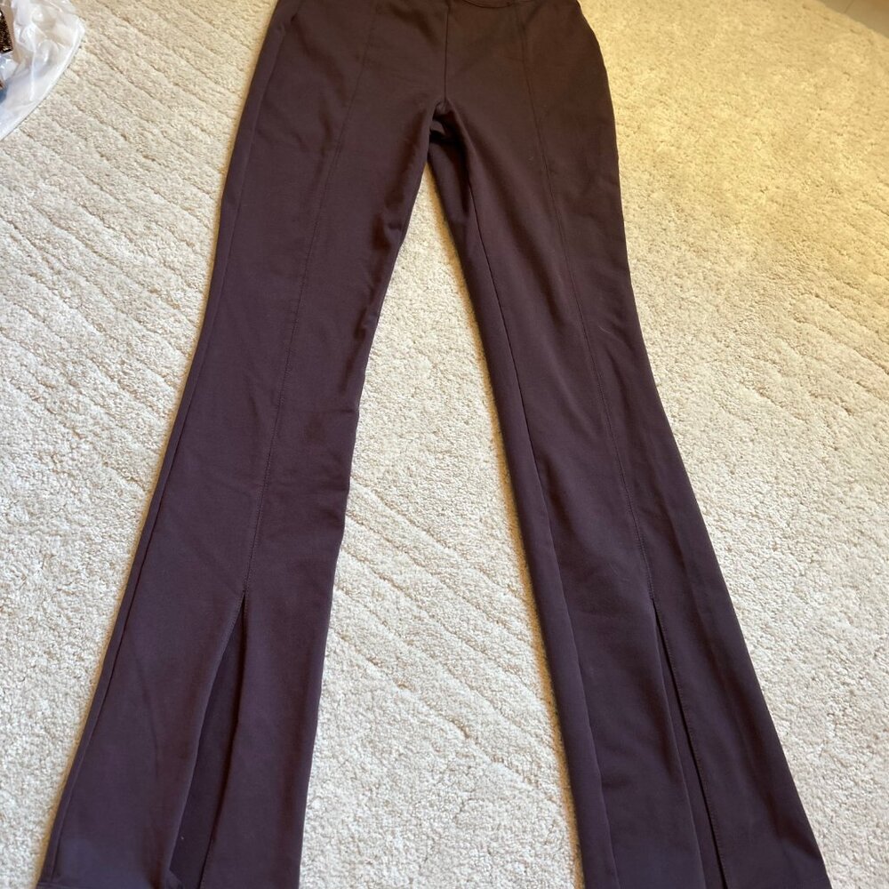 Alo Airbrush High Waist Flutter Legging